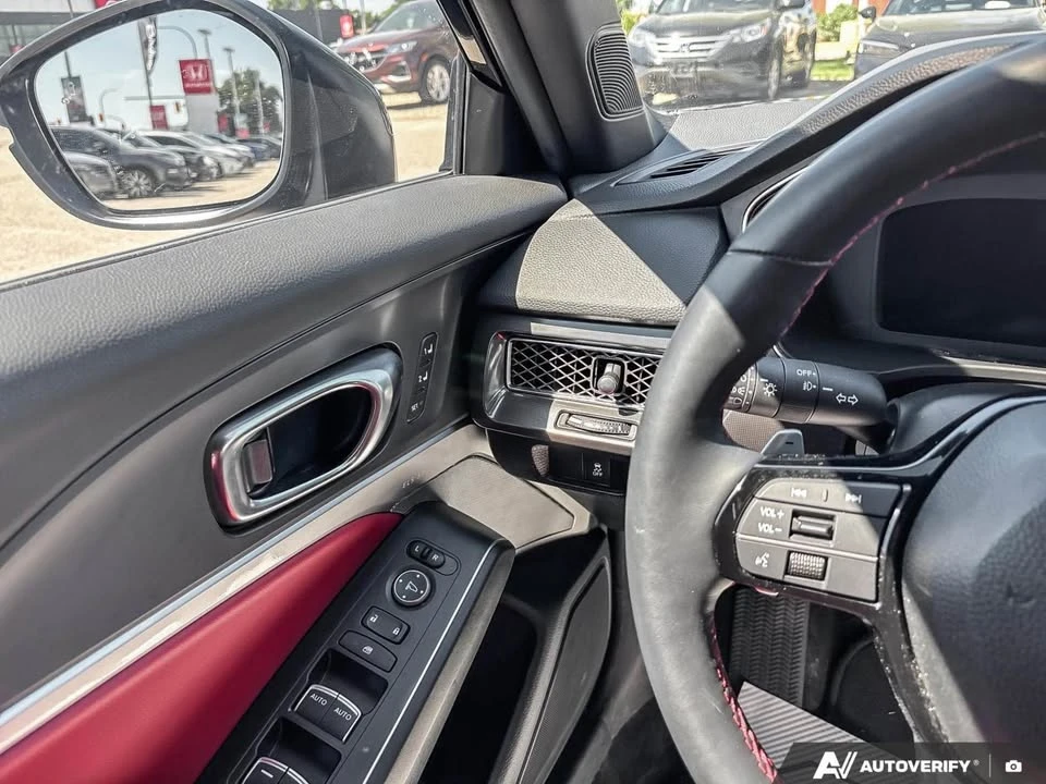 2025 Acura Integra 5th Gen - Image 9 of 13