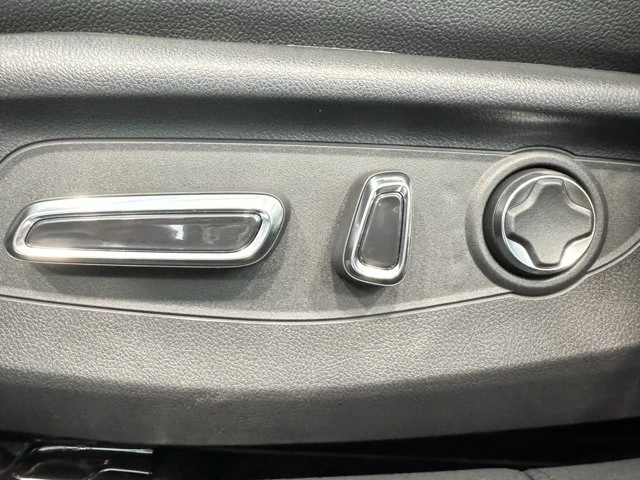 2025 Acura Integra 5th Gen - Image 14 of 20