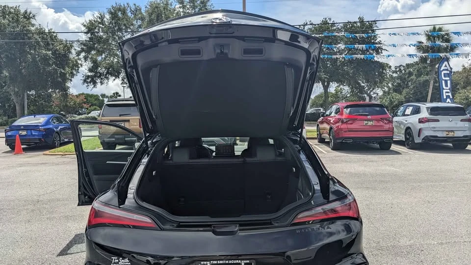 2025 Acura Integra Type S 5th Gen - Image 16 of 17