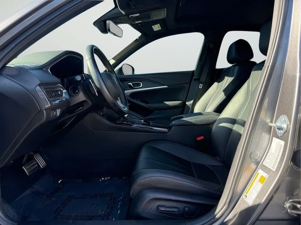 2025 Acura Integra 5th Gen - Image 9 of 17