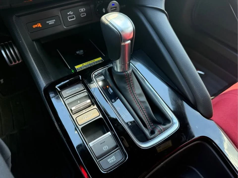 2025 Acura Integra 5th Gen - Image 16 of 20