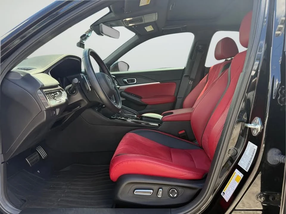 2025 Acura Integra 5th Gen - Image 9 of 20