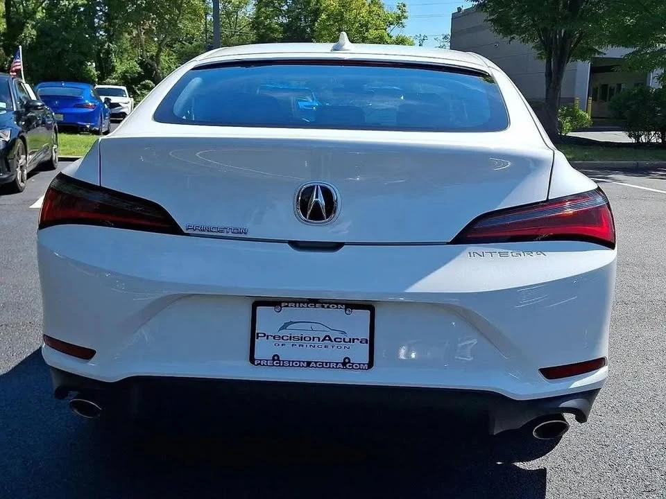 2025 Acura Integra 5th Gen - Image 3 of 15