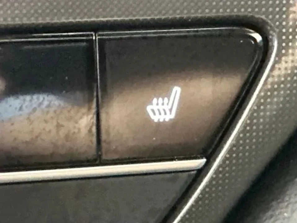 2025 Acura Integra 5th Gen - Image 18 of 20