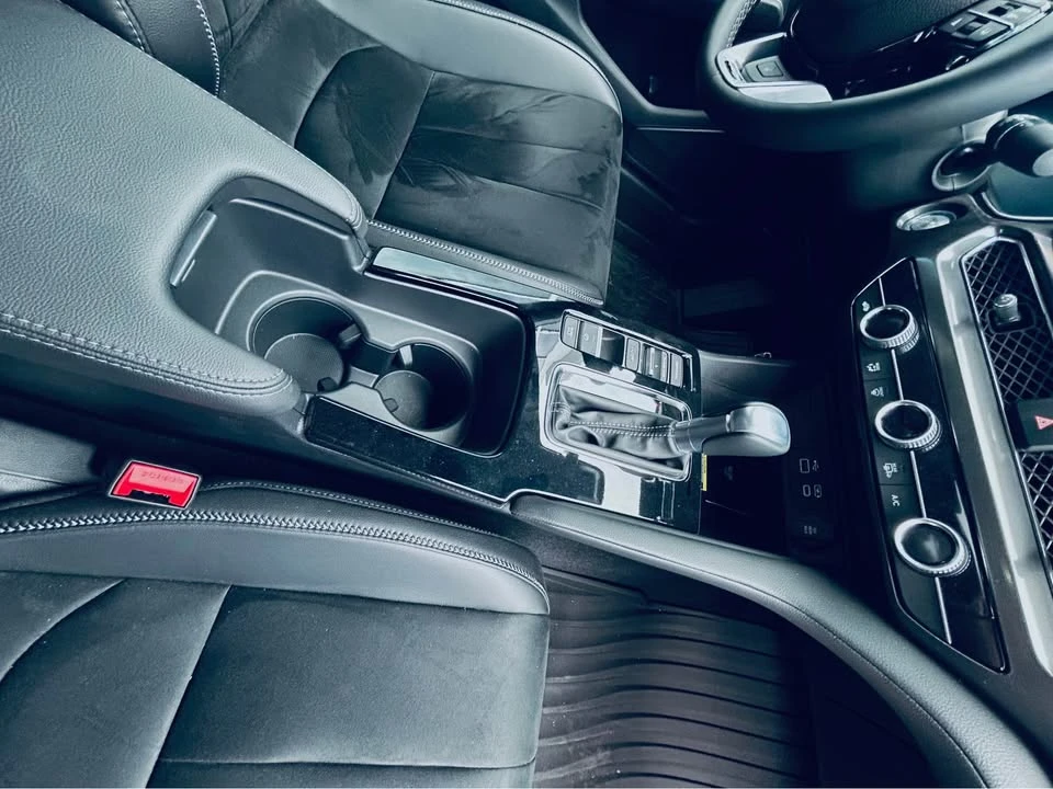 2025 Acura Integra 5th Gen - Image 7 of 10