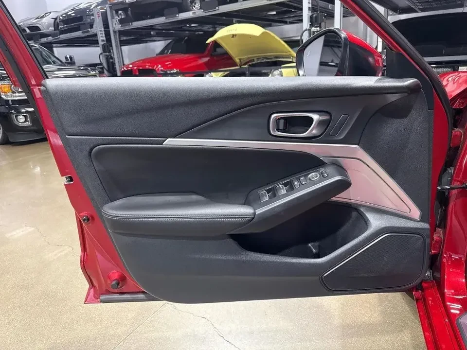 2025 Acura Integra 5th Gen - Image 11 of 20