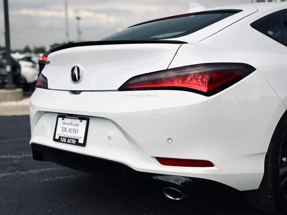 2025 Acura Integra 5th Gen - Image 12 of 20