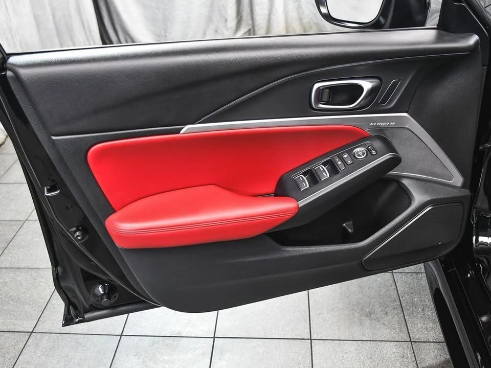 2025 Acura Integra 5th Gen - Image 9 of 20
