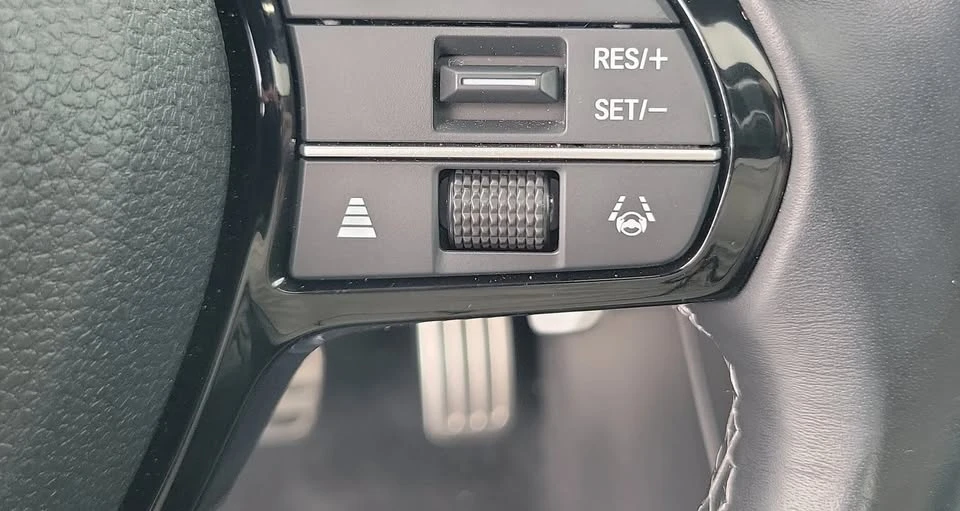 2025 Acura Integra 5th Gen - Image 18 of 20