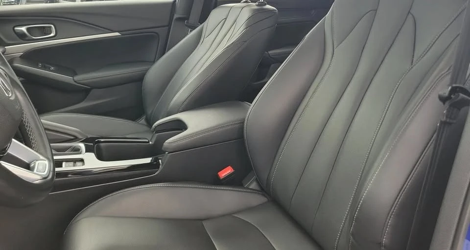 2025 Acura Integra 5th Gen - Image 9 of 20