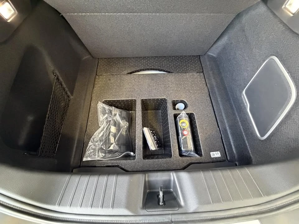2025 Acura Integra 5th Gen - Image 9 of 10
