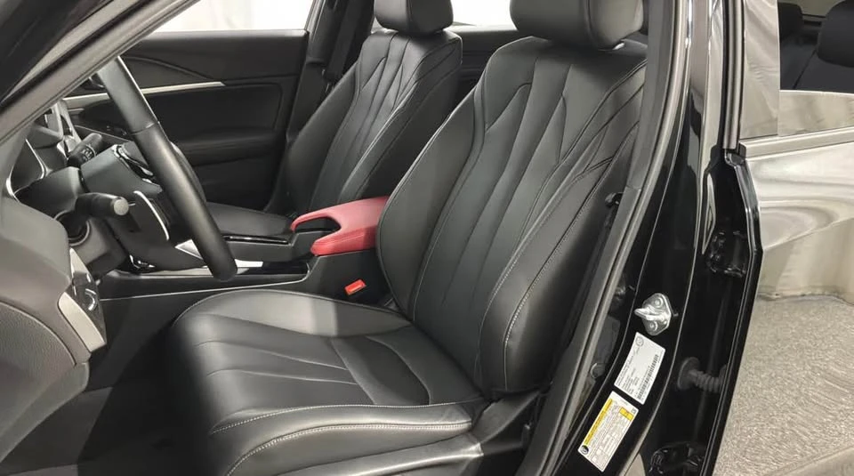 2025 Acura Integra 5th Gen - Image 12 of 15