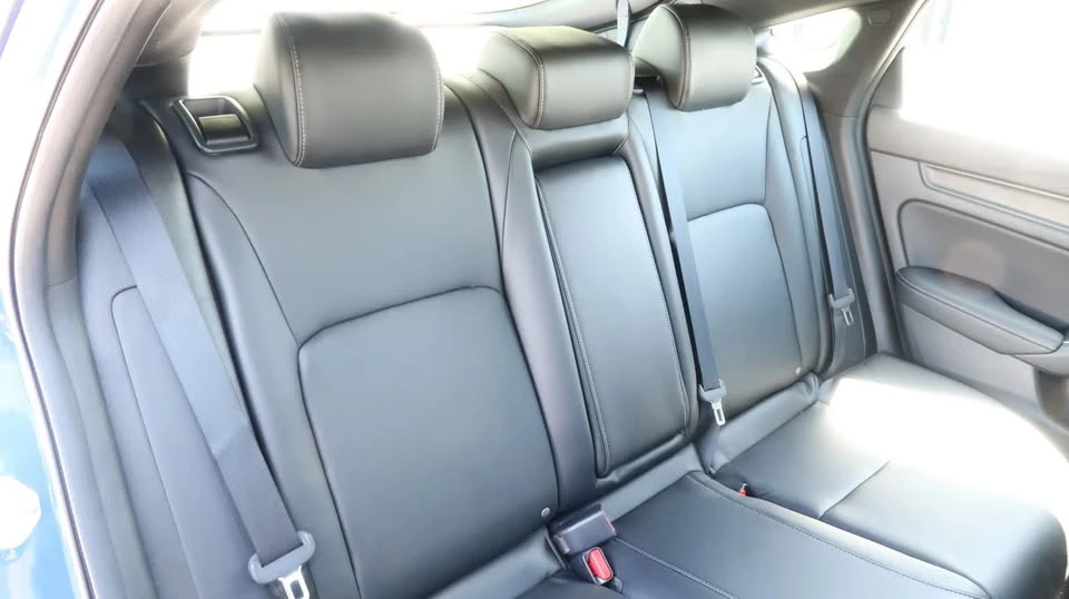 2025 Acura Integra 5th Gen - Image 17 of 20
