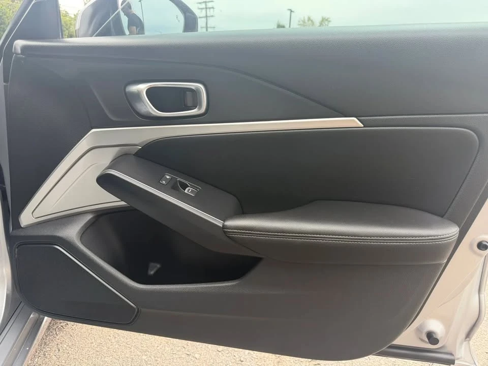 2025 Acura Integra 5th Gen - Image 10 of 20