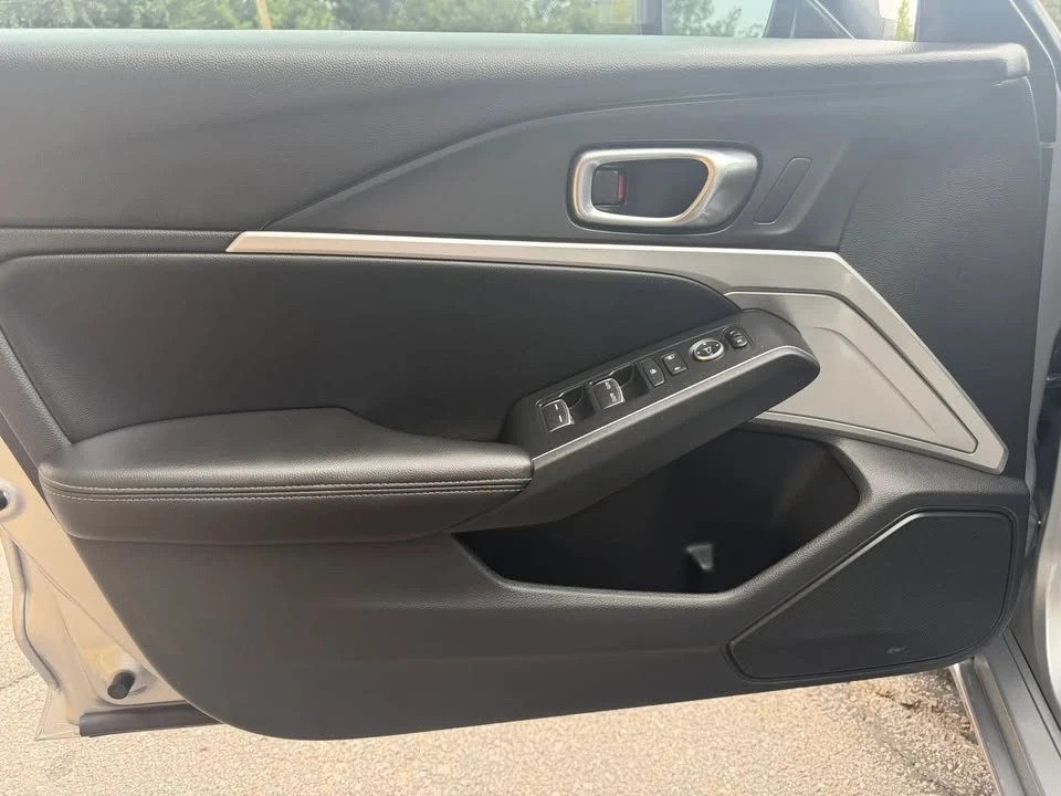 2025 Acura Integra 5th Gen - Image 18 of 20