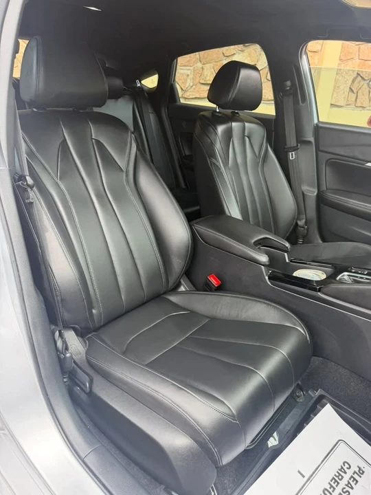 2025 Acura Integra 5th Gen - Image 13 of 20