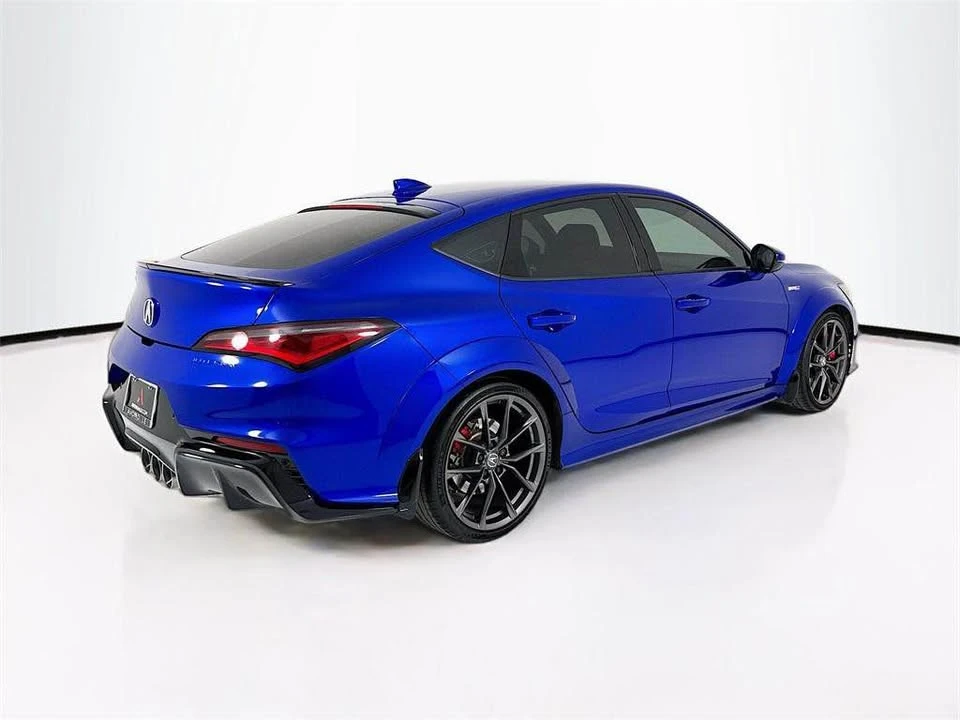 2025 Acura Integra Type S 5th Gen - Image 4 of 10