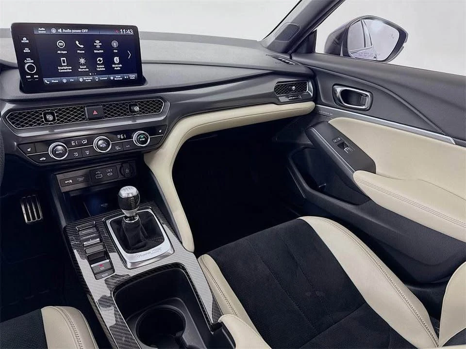 2025 Acura Integra Type S 5th Gen - Image 5 of 10