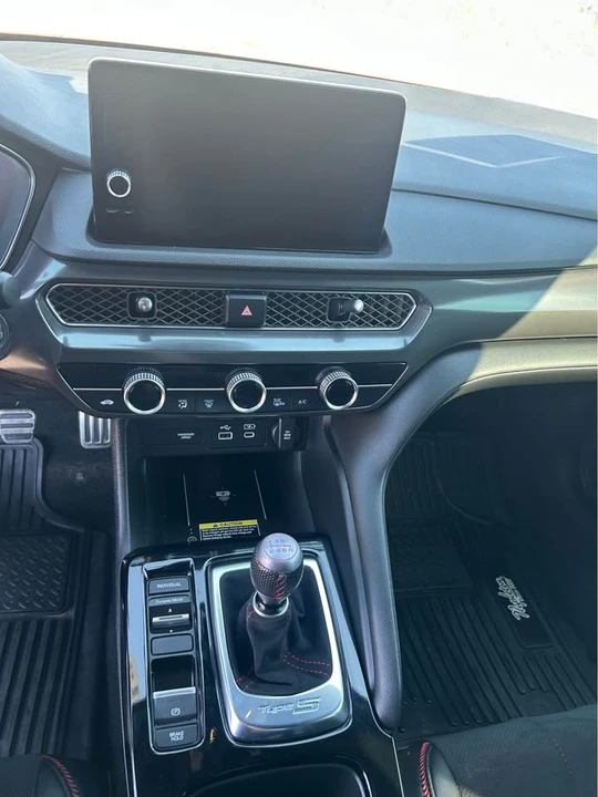 2025 Acura Integra Type S 5th Gen - Image 5 of 8