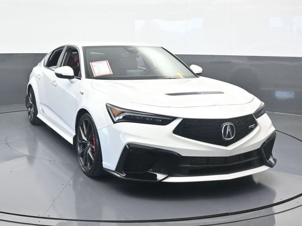 2025 Acura Integra Type S 5th Gen - Image 9 of 12