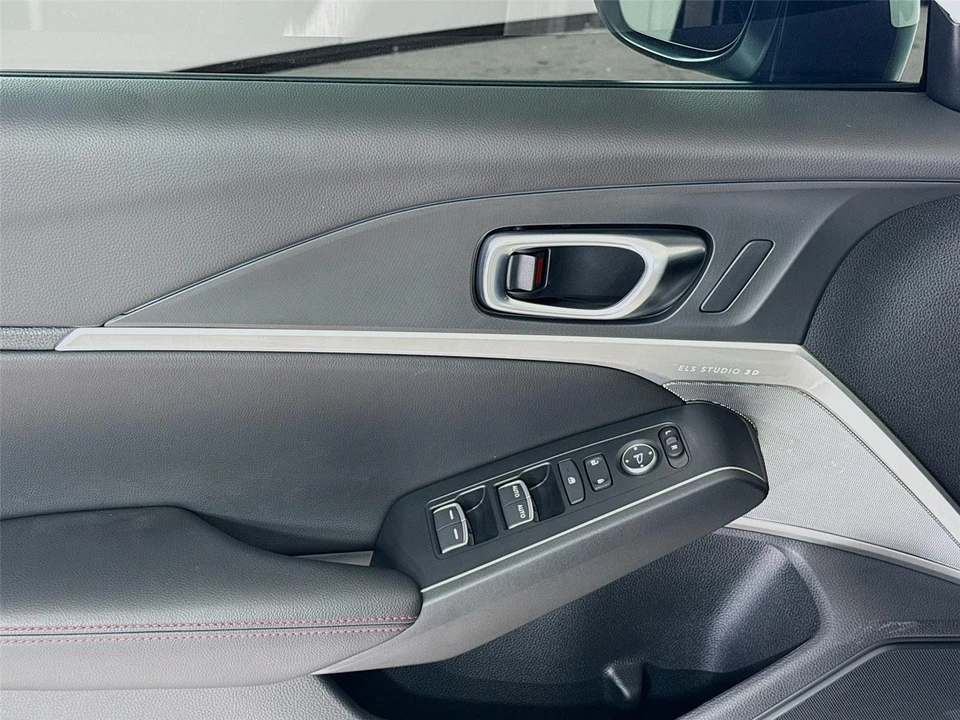 2025 Acura Integra Type S 5th Gen - Image 10 of 15