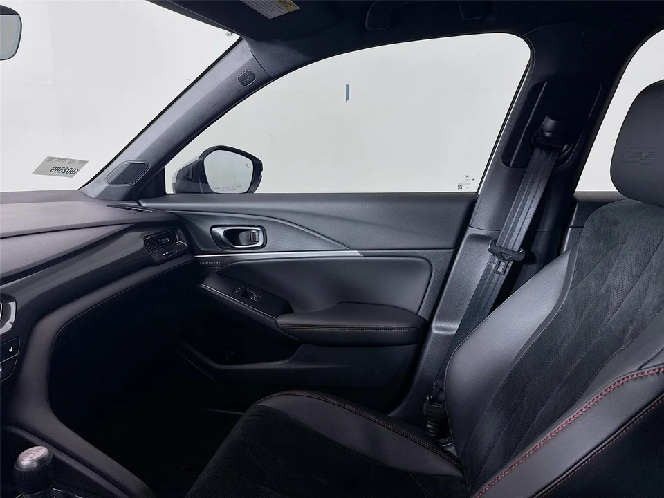 2025 Acura Integra Type S 5th Gen - Image 20 of 21