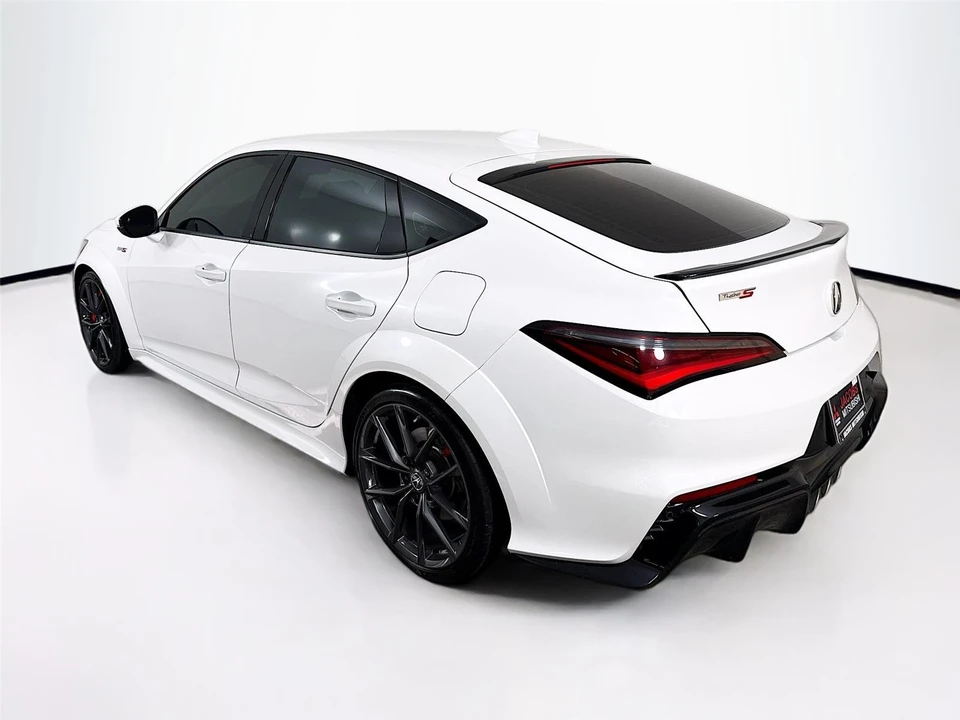2025 Acura Integra Type S 5th Gen - Image 5 of 15