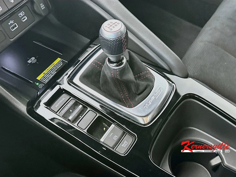 2025 Acura Integra Type S 5th Gen - Image 16 of 24