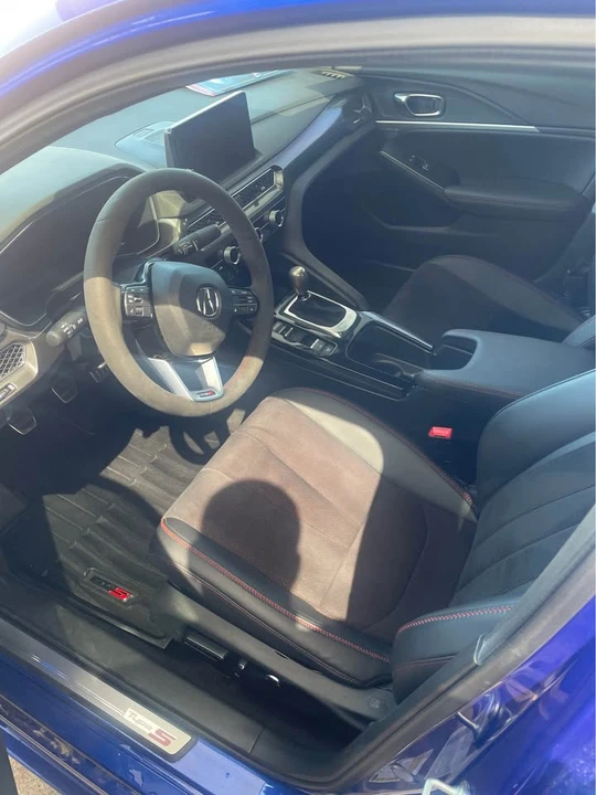 2025 Acura Integra Type S 5th Gen - Image 6 of 7
