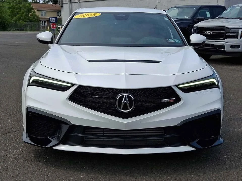 2025 Acura Integra Type S 5th Gen - Image 2 of 20