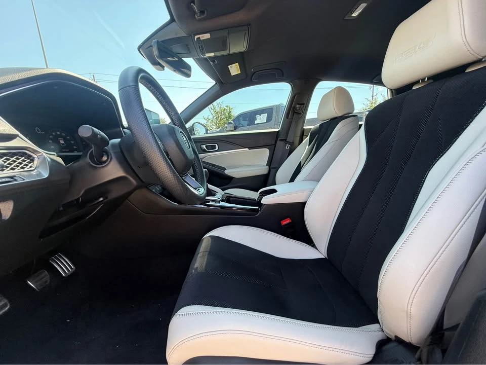 2025 Acura Integra Type S 5th Gen - Image 9 of 19