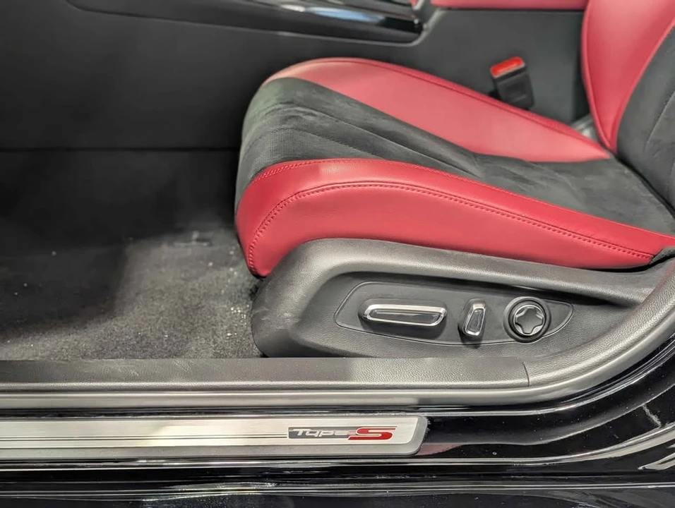 2025 Acura Integra Type S 5th Gen - Image 9 of 19