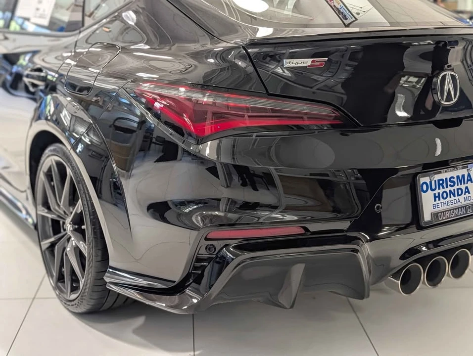 2025 Acura Integra Type S 5th Gen - Image 17 of 19