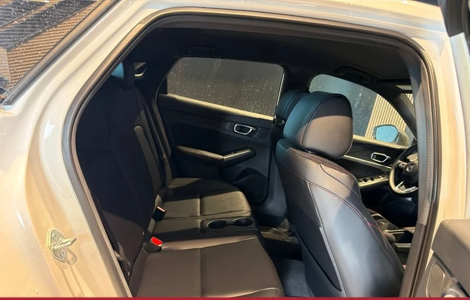 2025 Acura Integra Type S 5th Gen - Image 9 of 10
