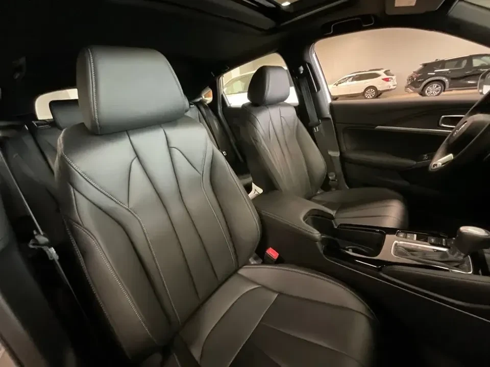 2025 Acura Integra 5th Gen - Image 10 of 12