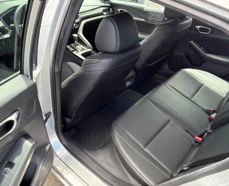 2025 Acura Integra 5th Gen - Image 9 of 11