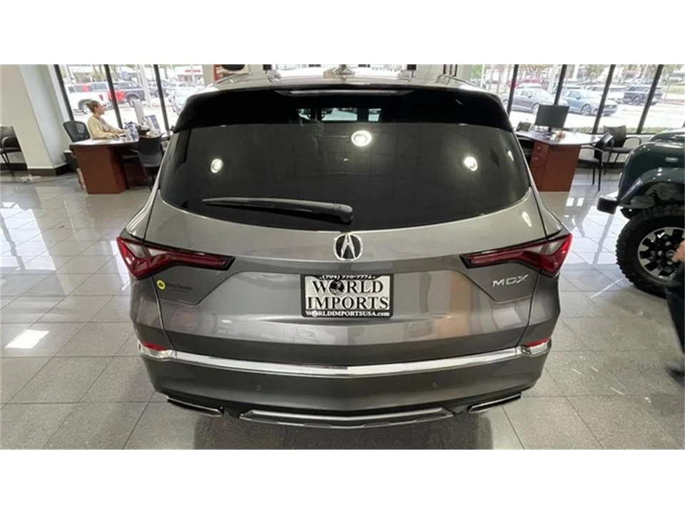 2025 Acura MDX 4th Gen - Image 7 of 31