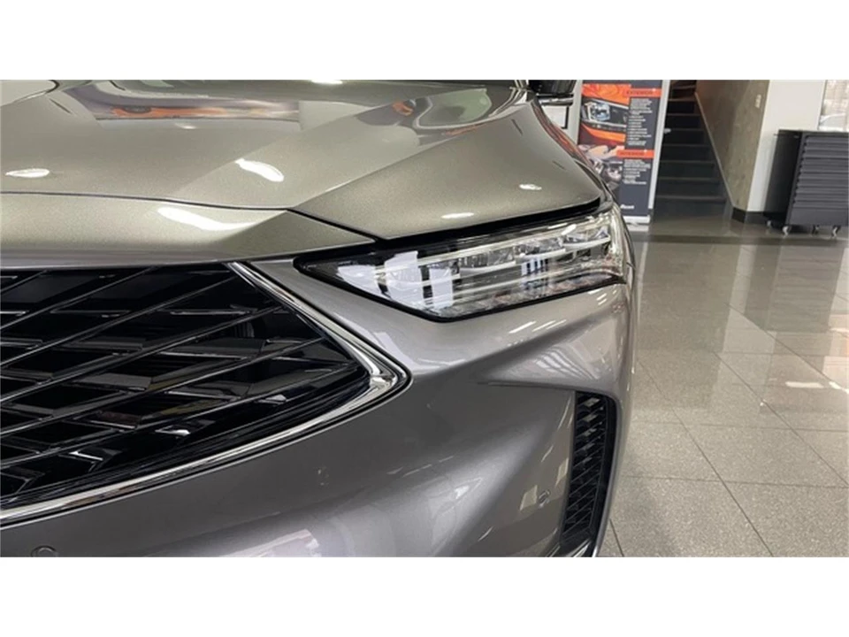 2025 Acura MDX 4th Gen - Image 10 of 31