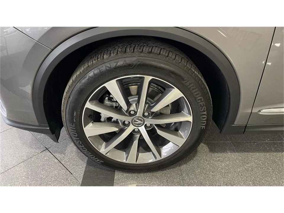 2025 Acura MDX 4th Gen - Image 22 of 31