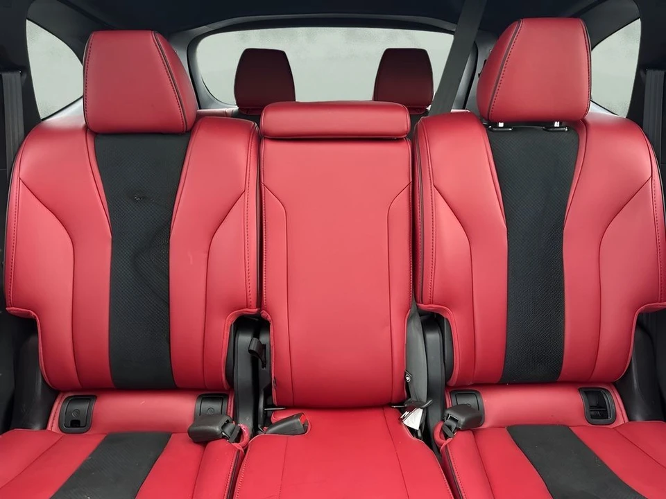 2025 Acura MDX 4th Gen - Image 13 of 21