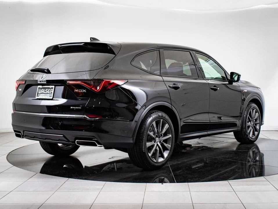 2025 Acura MDX 4th Gen - Image 10 of 21