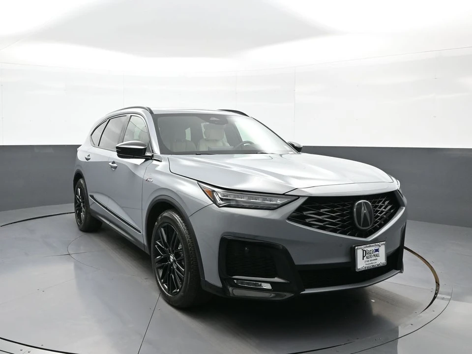 2025 Acura MDX 4th Gen - Image 3 of 21