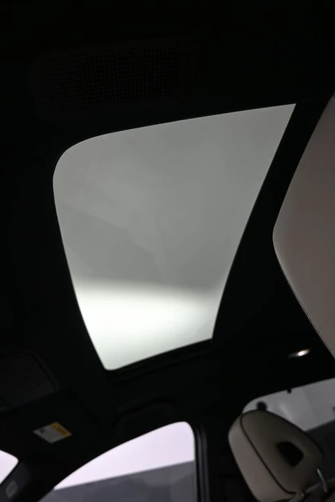 2025 Acura MDX 4th Gen - Image 18 of 21