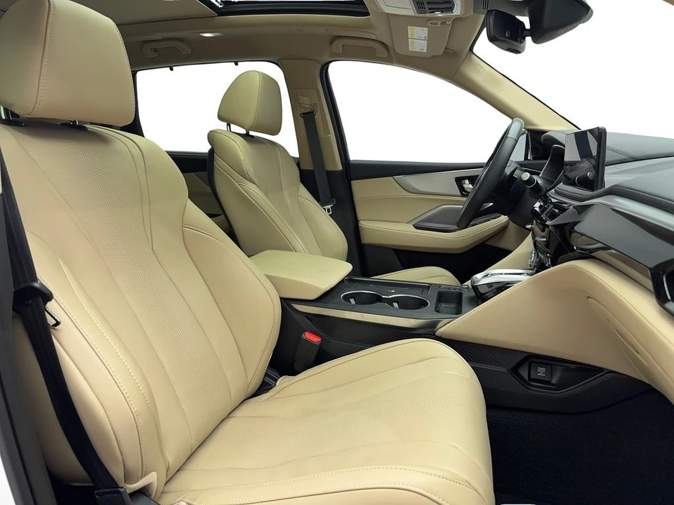 2025 Acura MDX 4th Gen - Image 19 of 21
