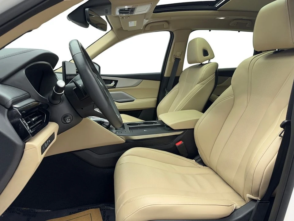 2025 Acura MDX 4th Gen - Image 13 of 21