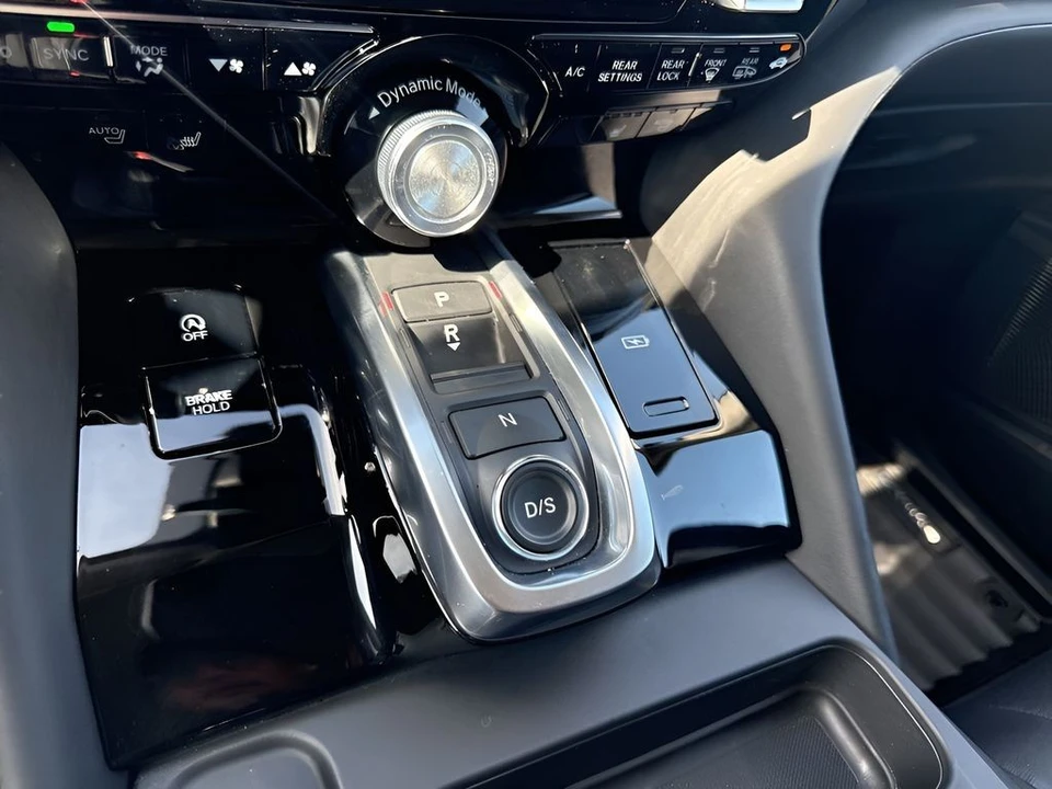 2025 Acura MDX 4th Gen - Image 19 of 21