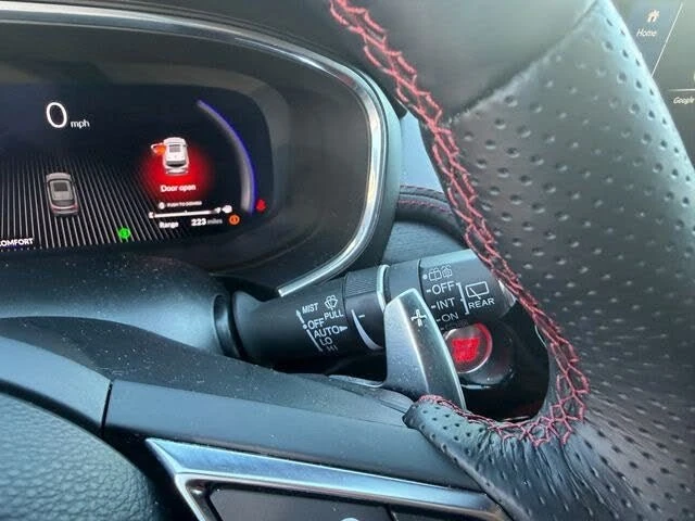 2025 Acura MDX 4th Gen - Image 18 of 20