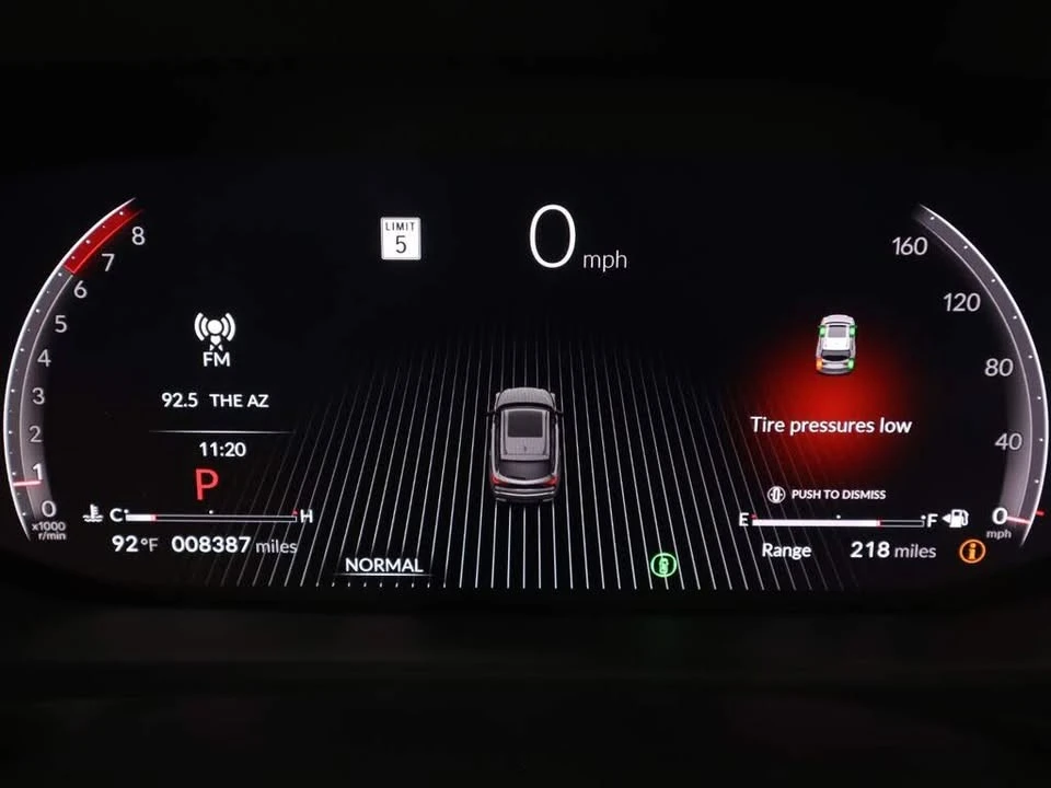 2025 Acura MDX 4th Gen - Image 10 of 19