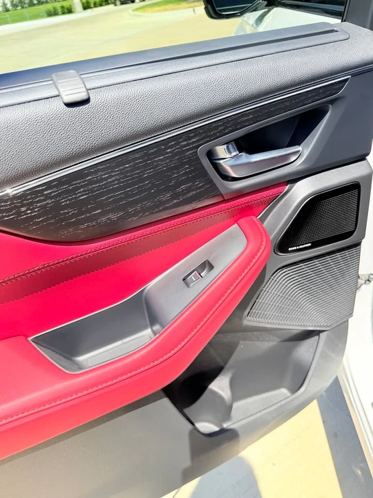 2025 Acura MDX 4th Gen - Image 6 of 19