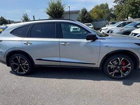 2025 Acura MDX 4th Gen - Image 3 of 19